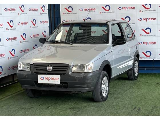 FIAT UNO 1.0 MPI MILLE WAY ECONOMY 8V FLEX 2P MANUAL FIAT UNO 1.0 MPI MILLE WAY ECONOMY 8V FLEX 2P MANUAL